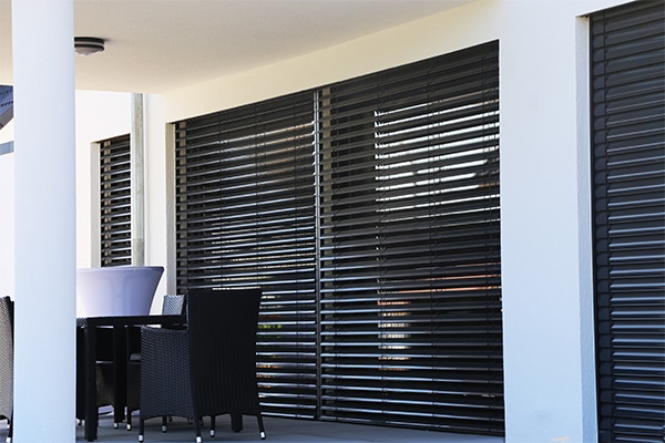 %titre de l'article% Surchauffe maison chaleur construction - solutions contre la surchauffe